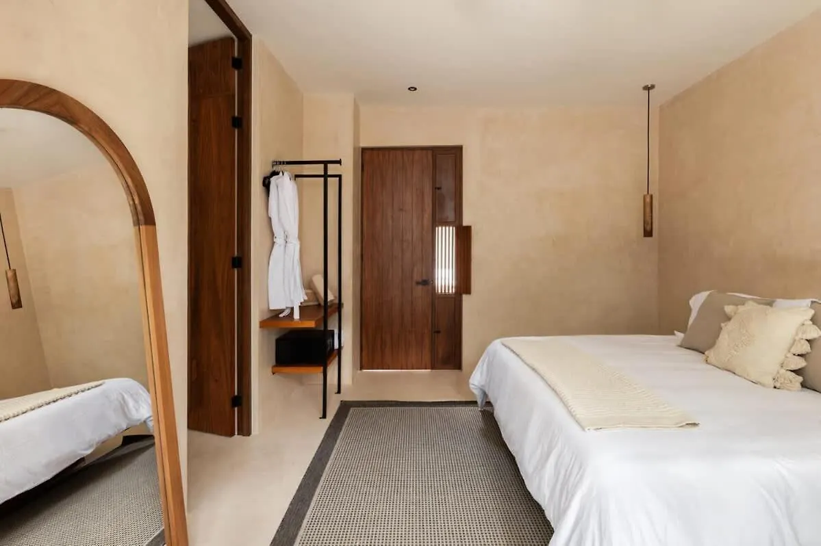 Babylon - Villa 10 Pools - Gym - Game Room Tulum Mexiko