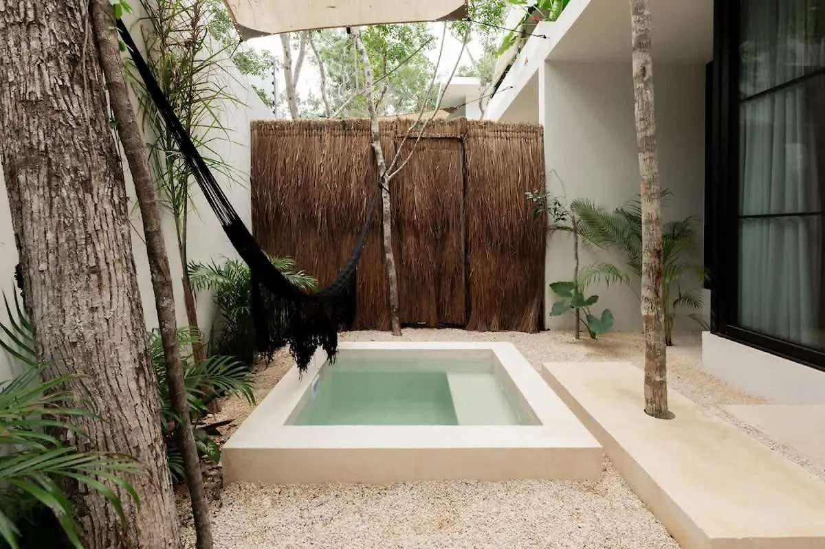 Babylon - Villa 10 Pools - Gym - Game Room Tulum Mexiko